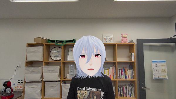 頭部をCGアバター化するMRシステムと, その際のアバターへの認識の変容 のサムネイル